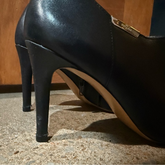 Coach Black Leather Ankle Booties Heels Size 8B Classic Minimalist - Picture 3 of 15